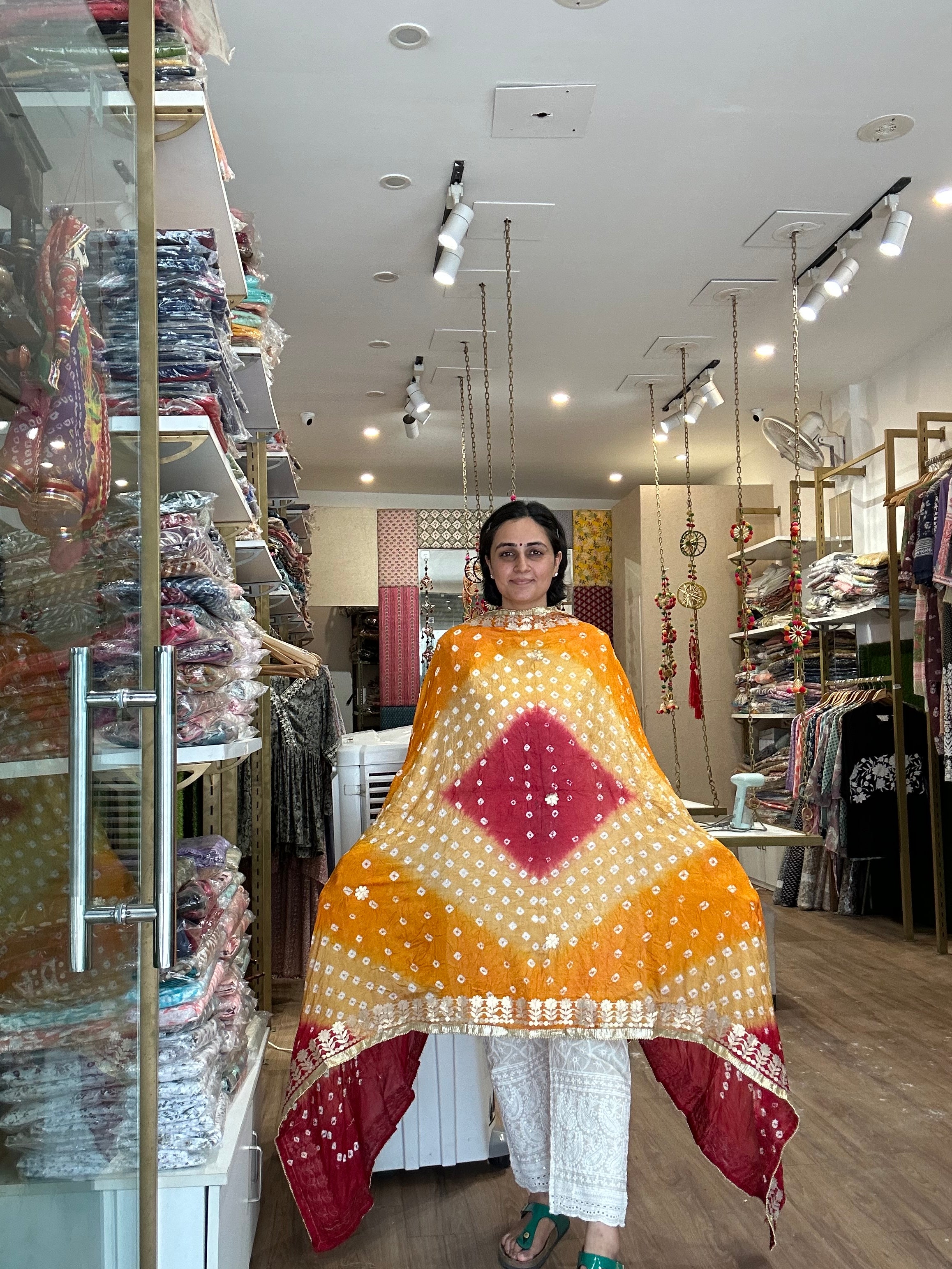 Bandhini Silk dupatta