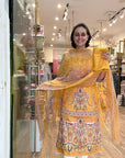 Elegant Paisley Print Kurta Set