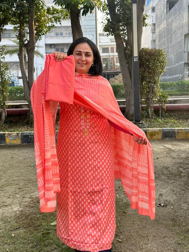 Elegant Cotton Suit Set with Floral Neck Embroidery