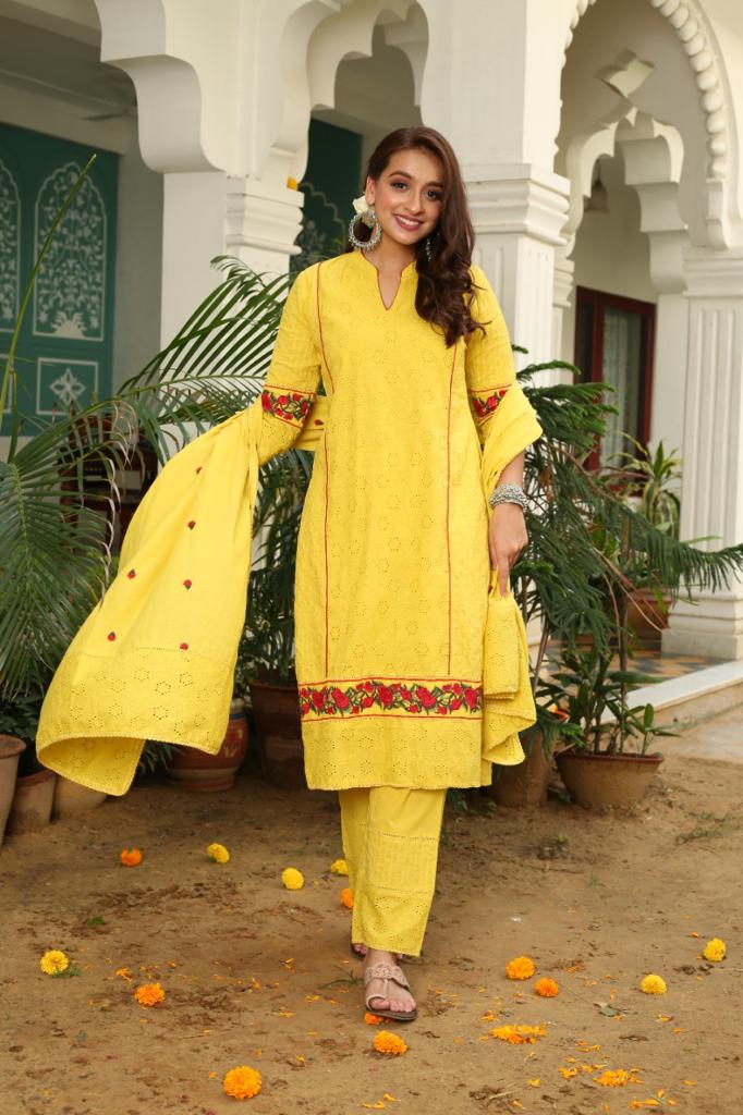 Ethereal Daisies - White, Grey, and Yellow Chikankari Dupatta Set by Vastra by Monty